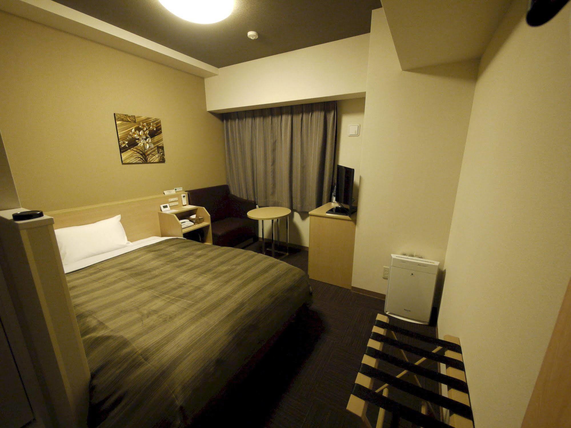 Hotel Route Inn Ishinomaki Chuo Buitenkant foto